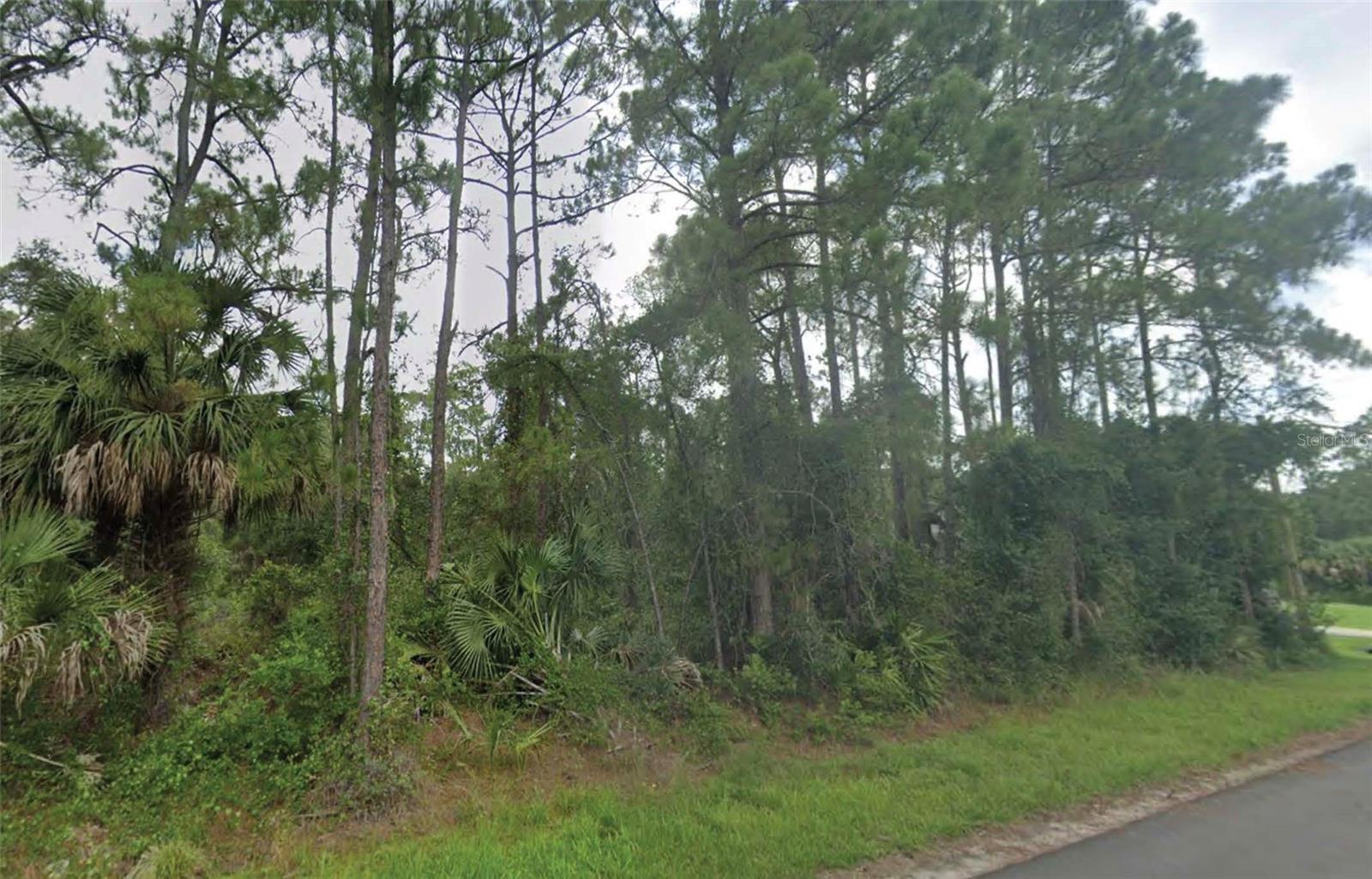 Lummus St, North Port, FL 34286