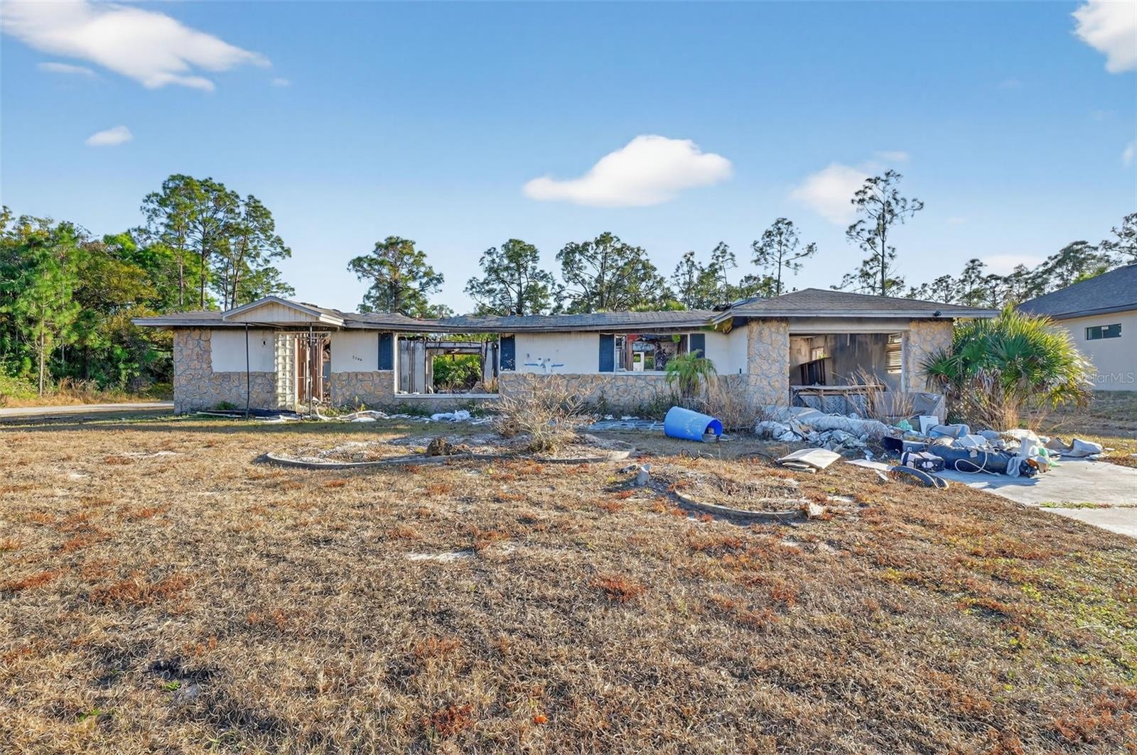 2706 E 15th St, Lehigh Acres, FL 33972