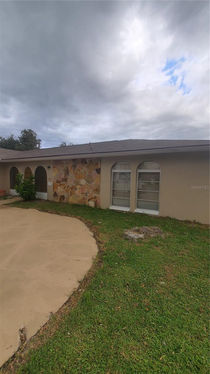 23102 Maclellan Ave, Port Charlotte, FL 33980