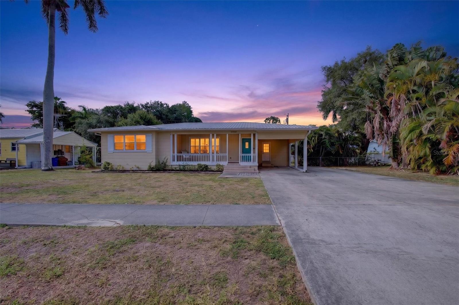 1420 Maravilla Ave, Fort Myers, FL 33901