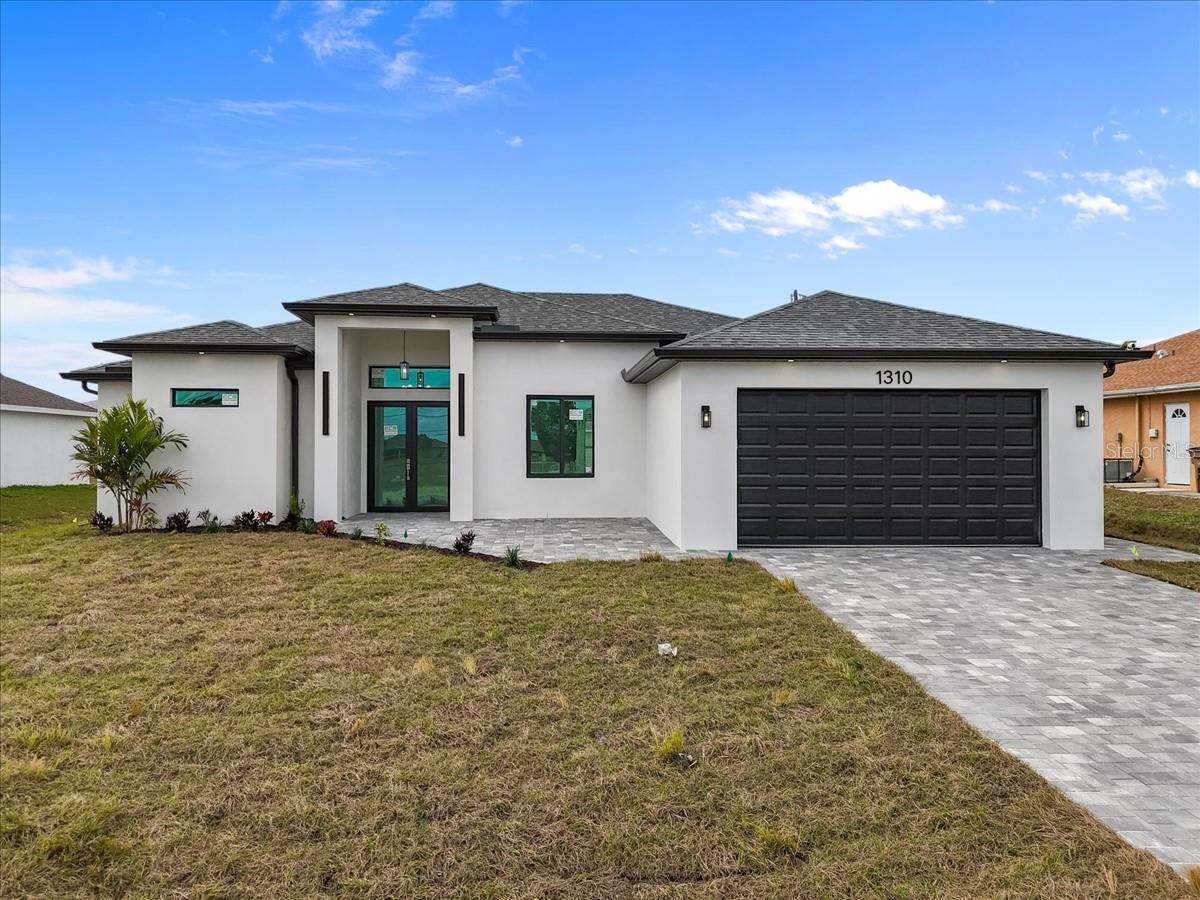 1310 Ne 7th Pl, Cape Coral, FL 33909