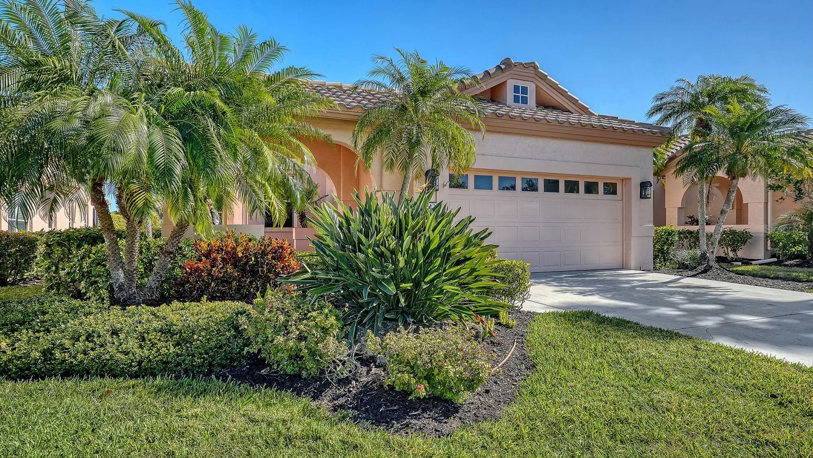 3822 Alamanda Dr, Sarasota, FL 34238
