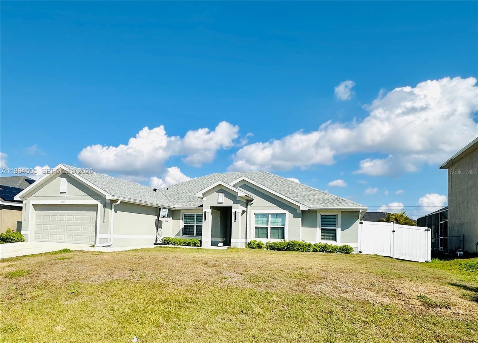 1137 Ne 4th Pl, Cape Coral, FL 33909