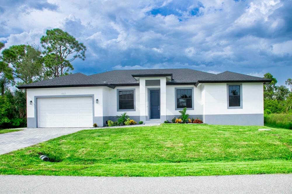 15633 Lakeland Cir, Port Charlotte, FL 33981