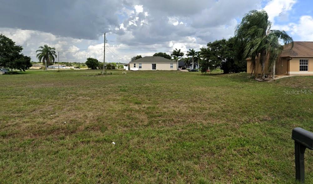 1415 Ne 21st Pl, Cape Coral, FL 33909