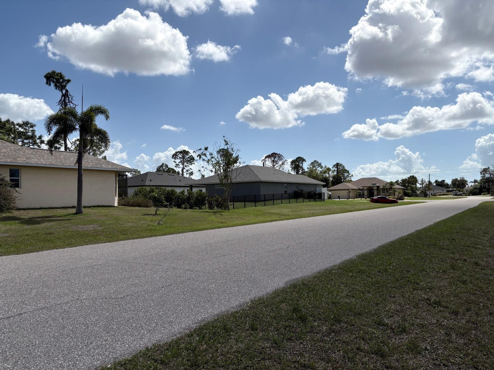 196 Linda Lee Dr, Rotonda West, FL 33947