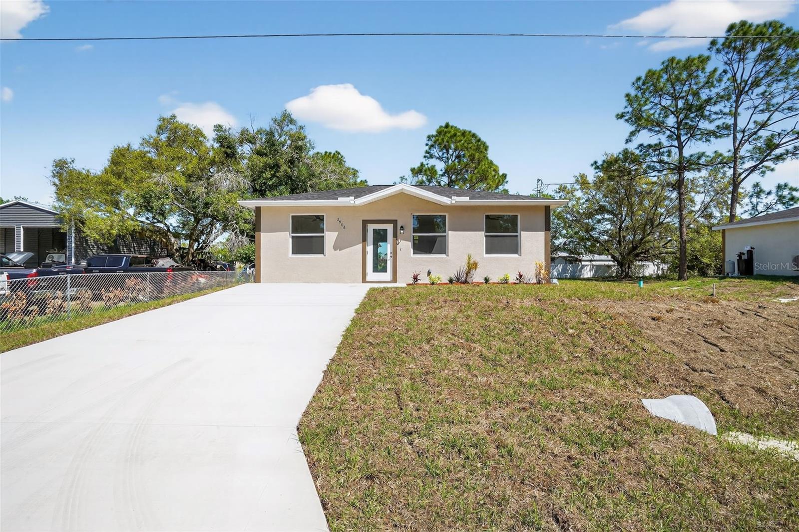 2908 52nd St W, Lehigh Acres, FL 33971