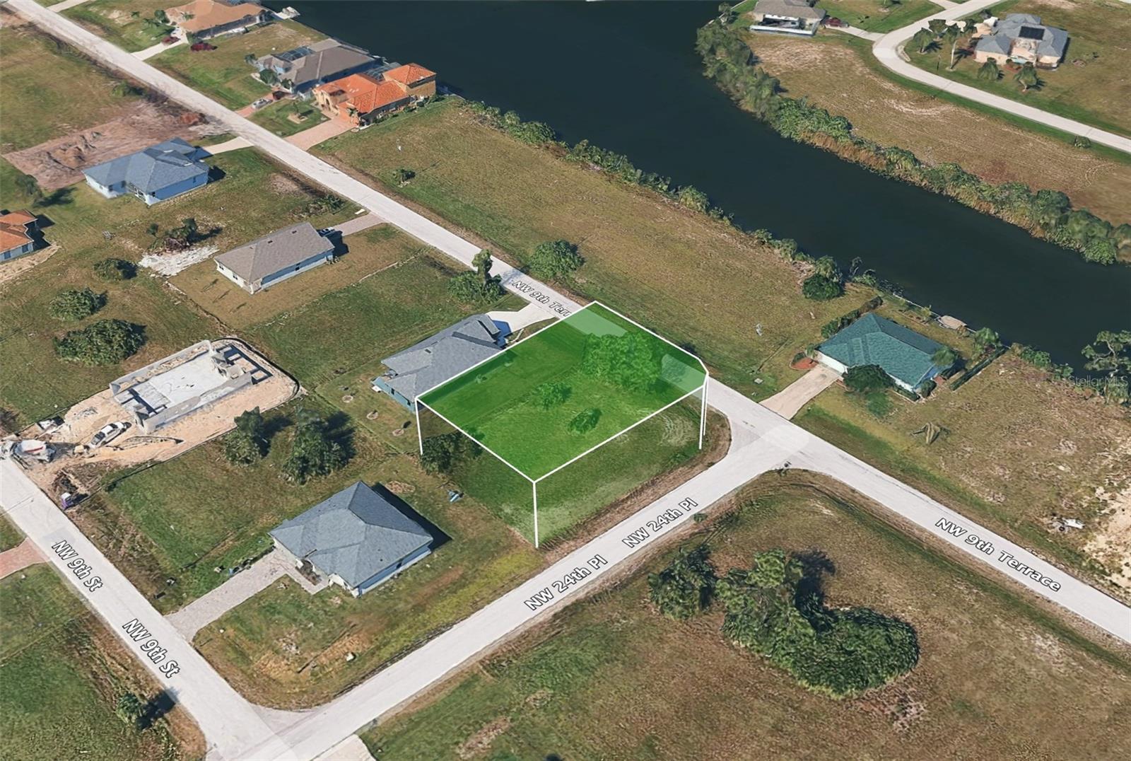 2416 Nw 9th Ter, Cape Coral, FL 33993