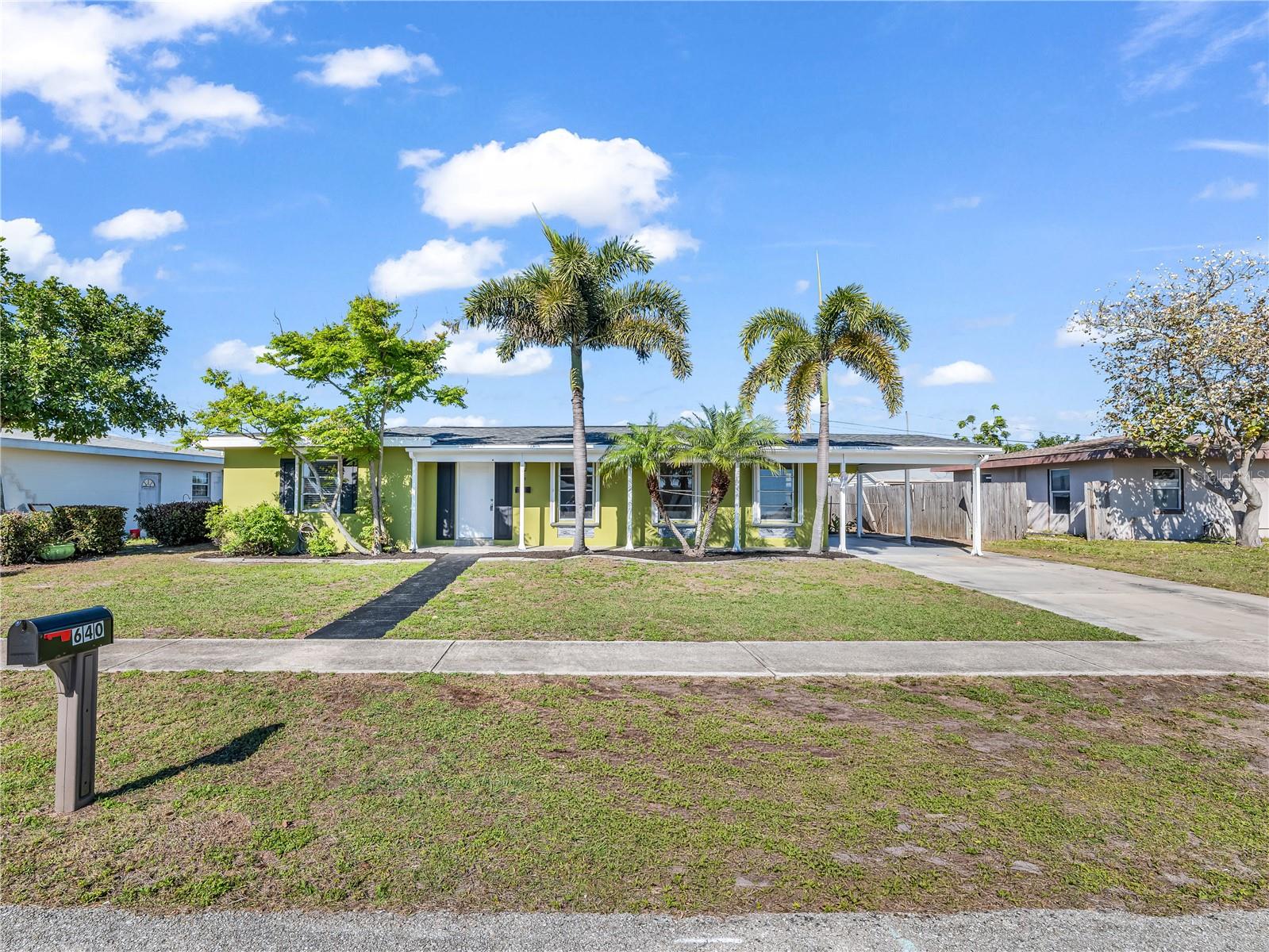 640 Dalton Blvd, Port Charlotte, FL 33952