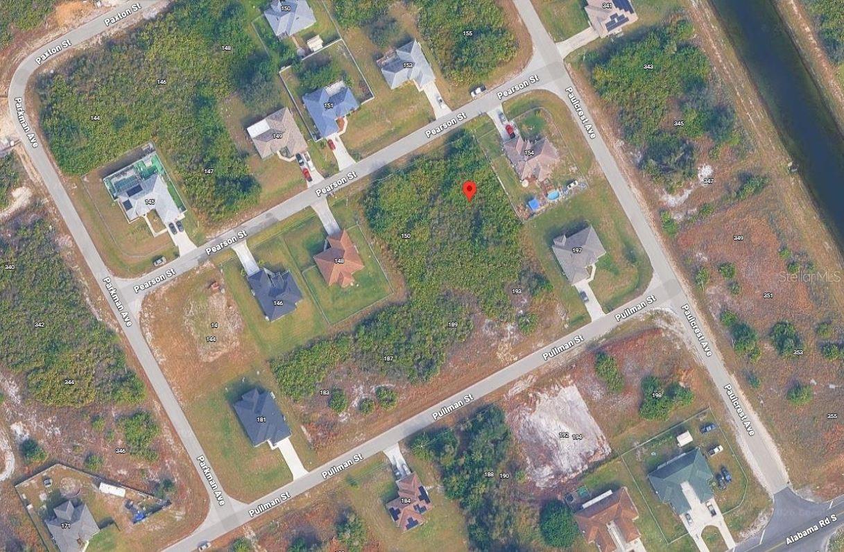 152 Pearson St, Lehigh Acres, FL 33974