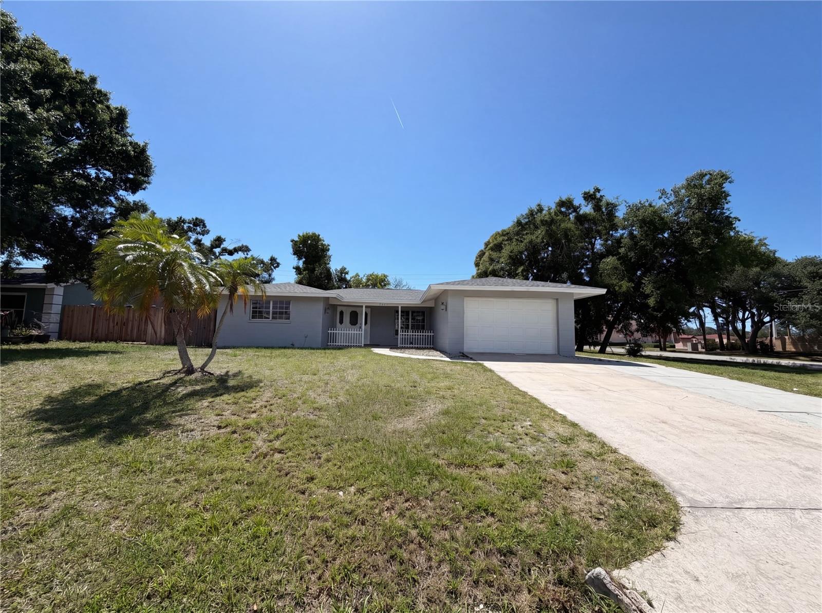 6712 Conetta Dr, Sarasota, FL 34243