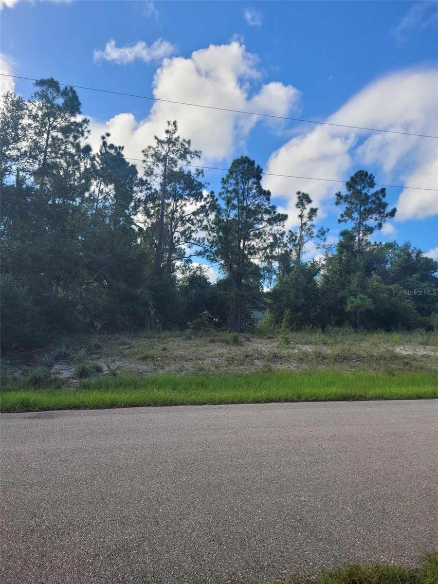 Scenic Rd, North Port, FL 34288