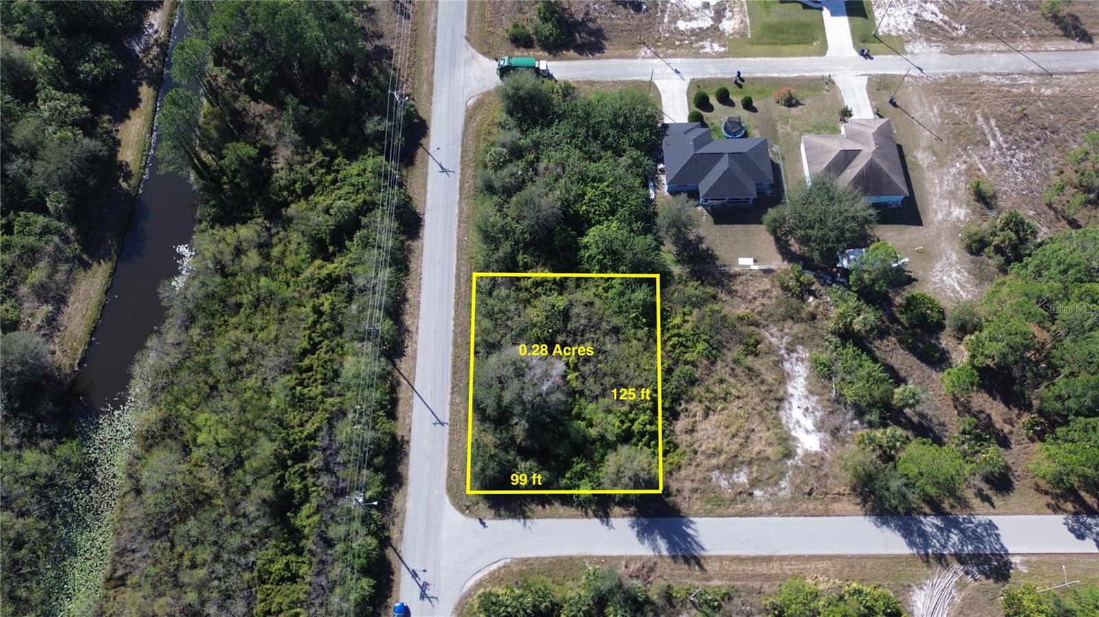 880 Gulf Ln, Lehigh Acres, FL 33974