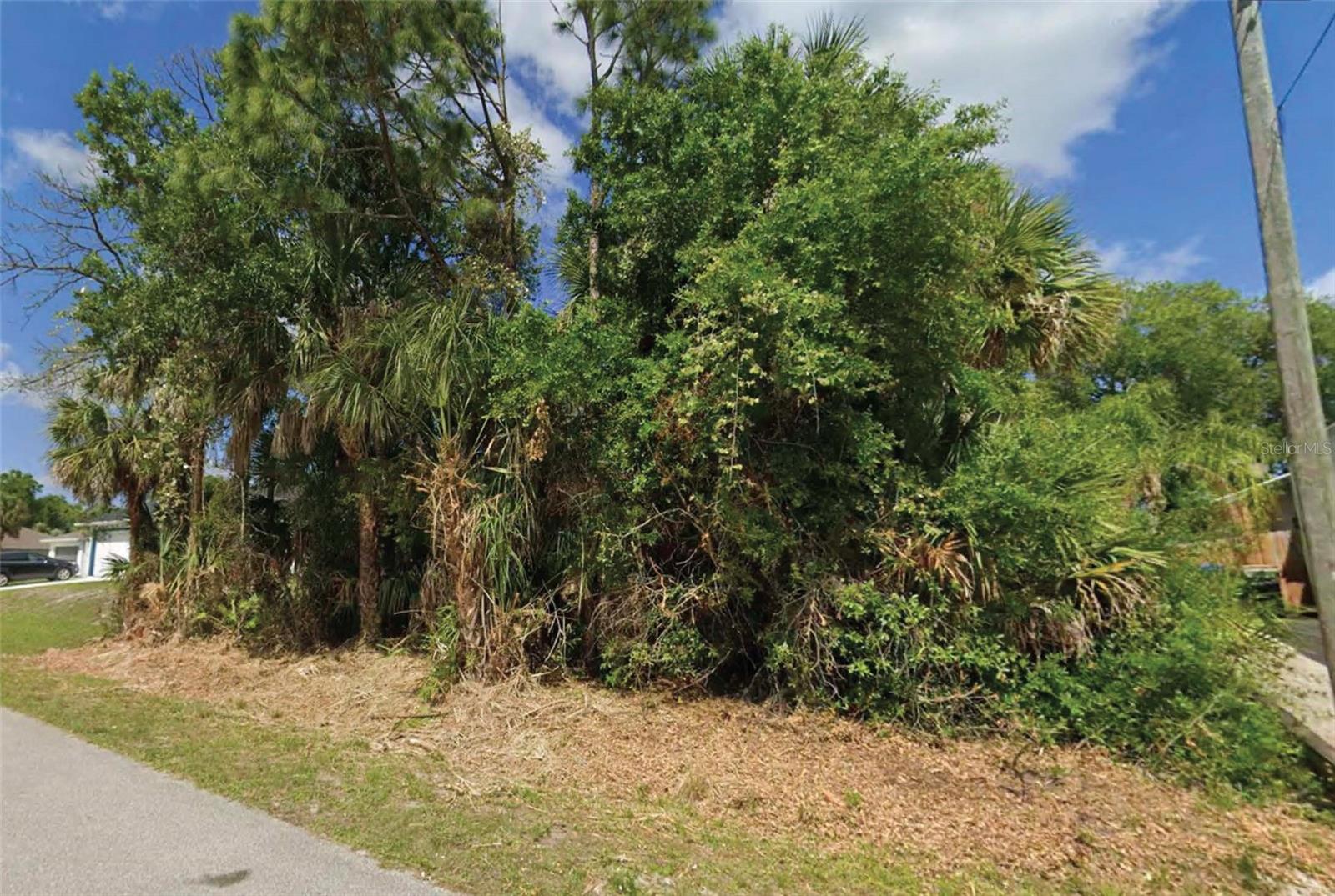 Appleton Ter, North Port, FL 34286