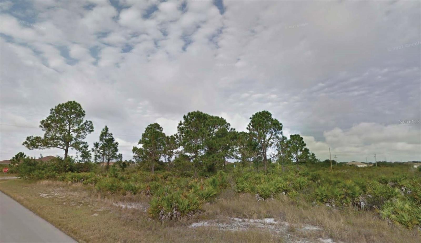 2616 25th St Sw, Lehigh Acres, FL 33976