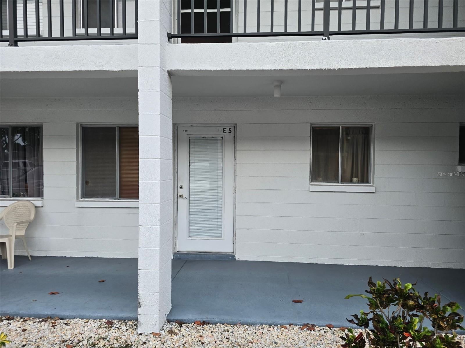 2007 Sunset Dr #E5, Bradenton, FL 34207