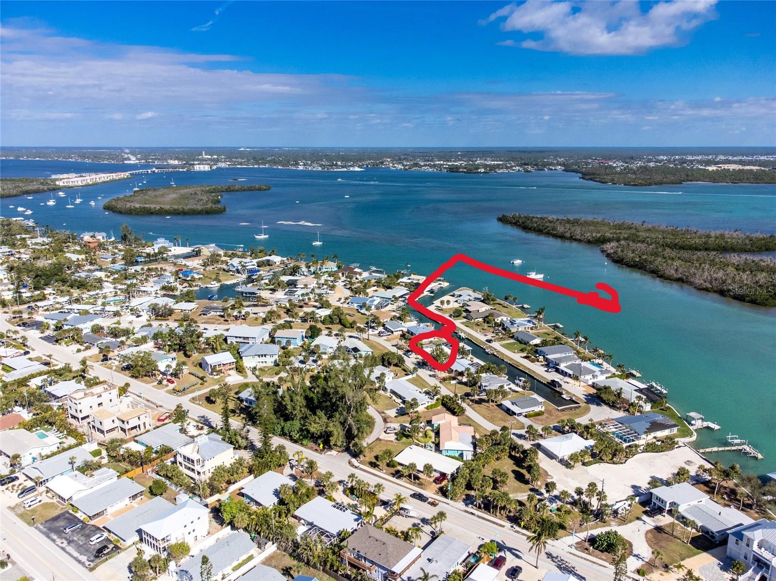 1285 Holiday Dr, Englewood, FL 34223