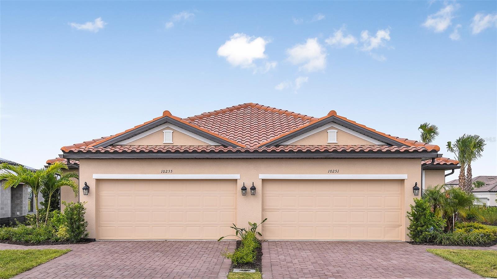 10251 Morning Mist Ln, Sarasota, FL 34241