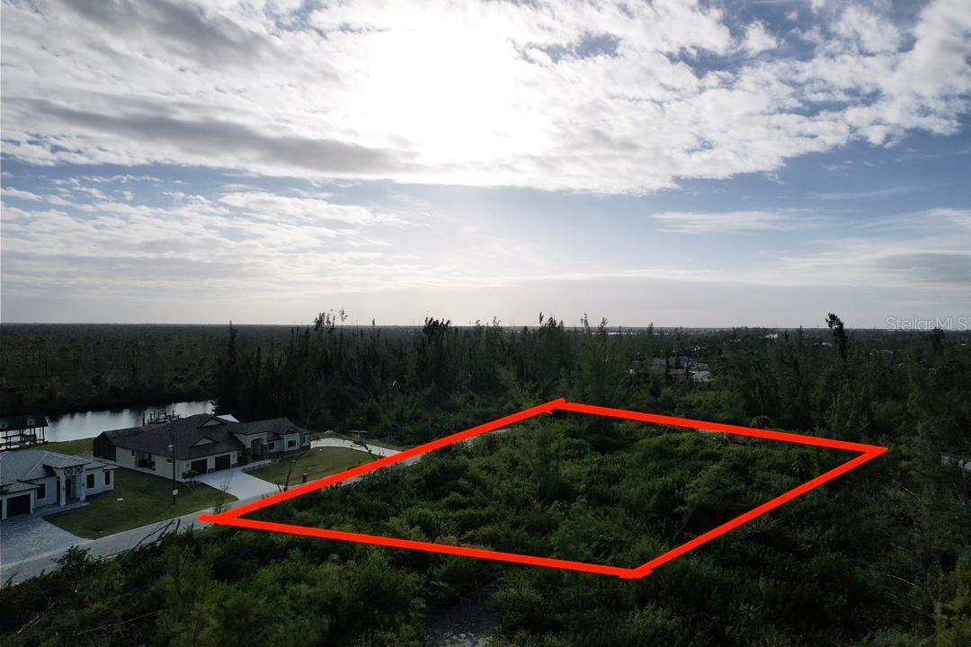 16733 Liggett Cir, Port Charlotte, FL 33981