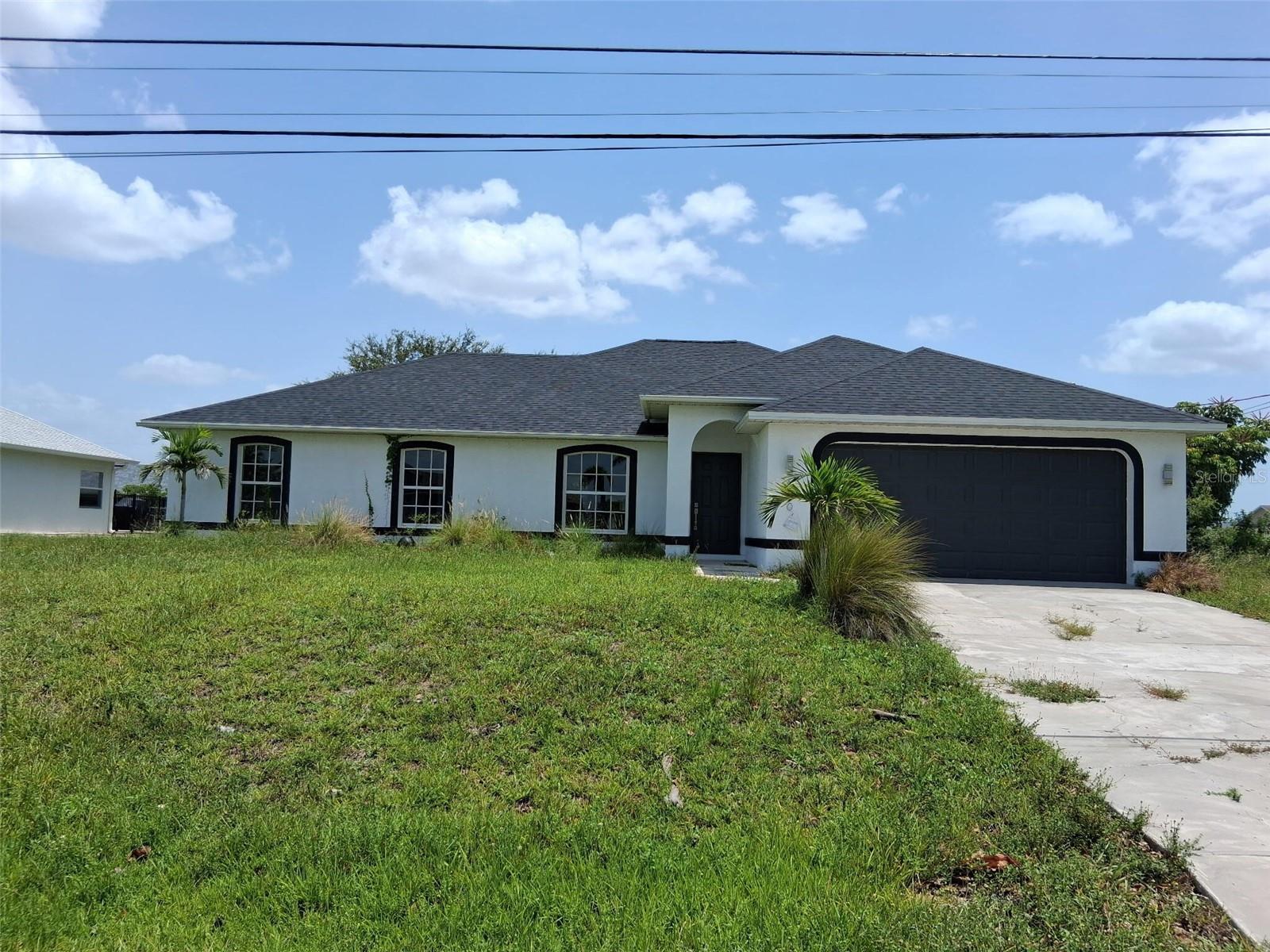 850 Sw 15th St, Cape Coral, FL 33991