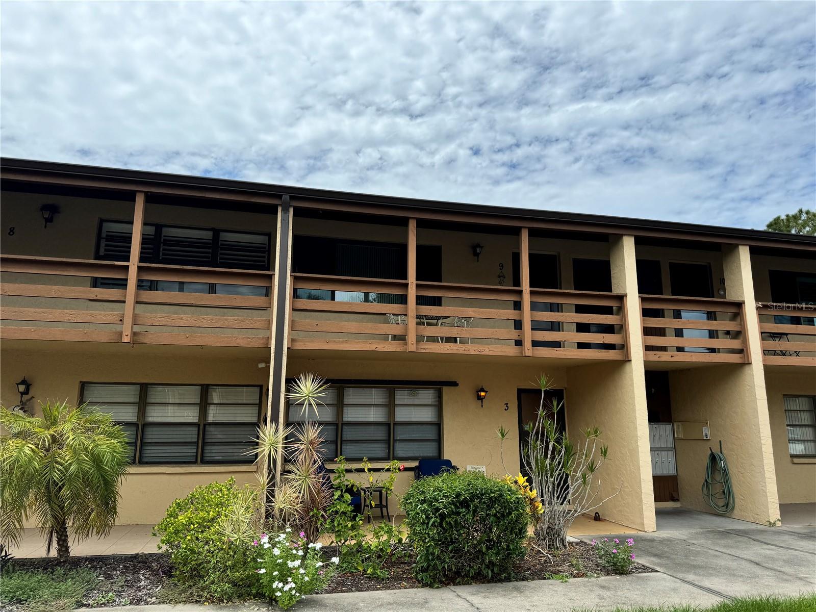 24 Quails Run Blvd #3, Englewood, FL 34223