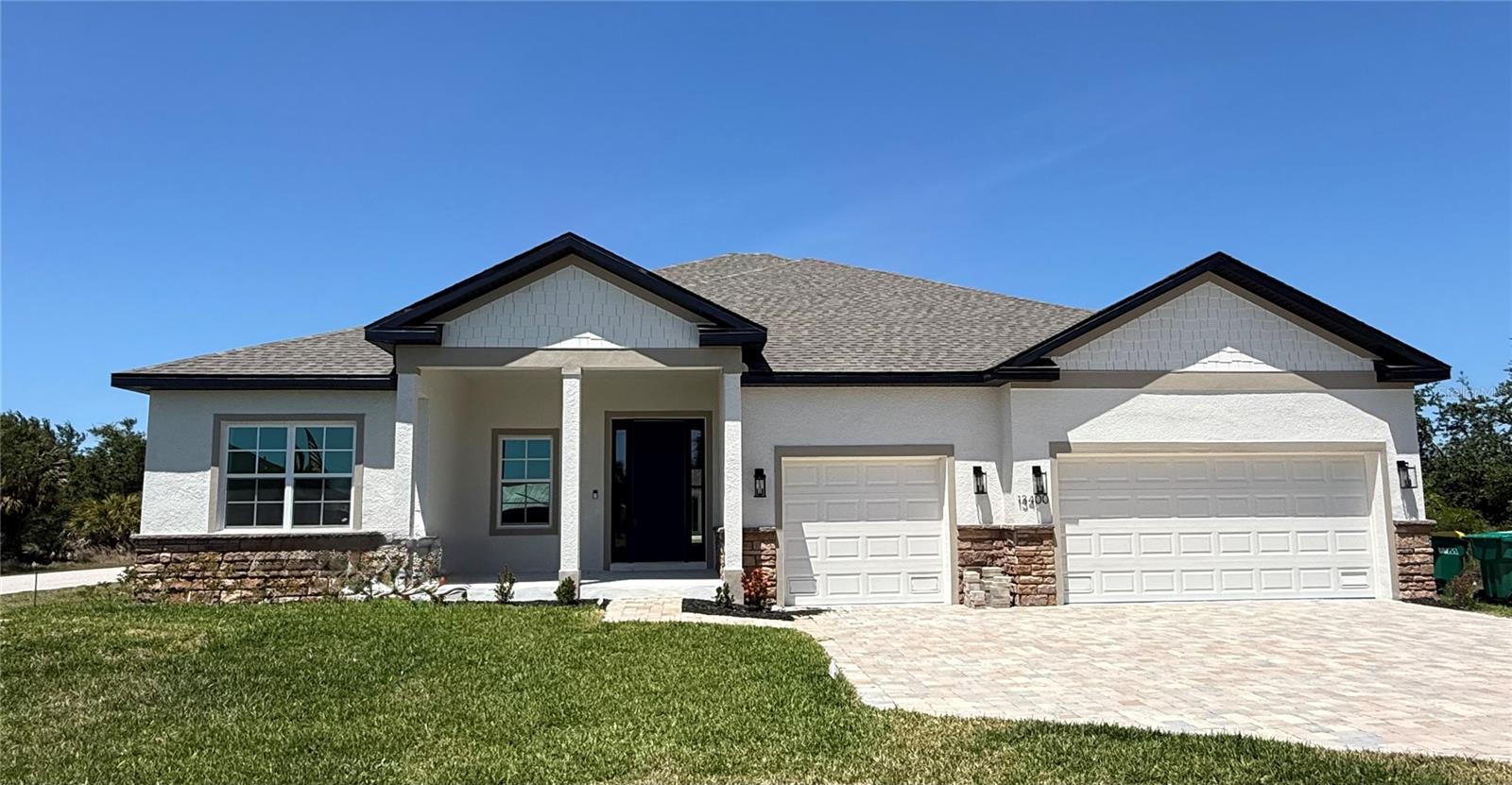 10121 Rydell St, Port Charlotte, FL 33981