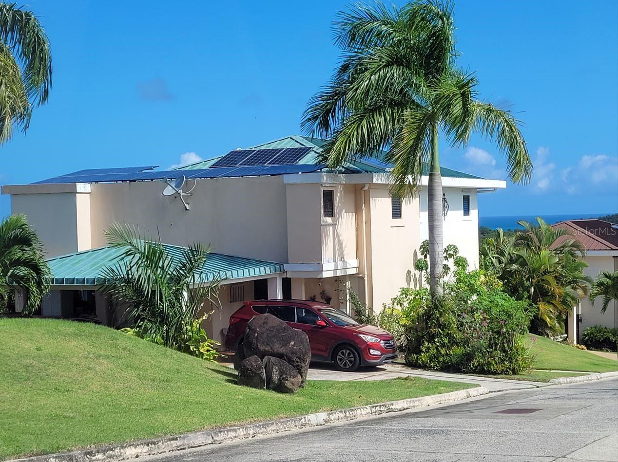 53 Ingenio St, Luquillo, PR 00773