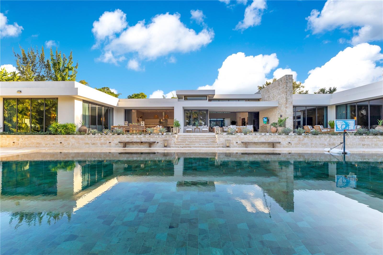 17 Dorado Beach Estates, Dorado, PR 00646