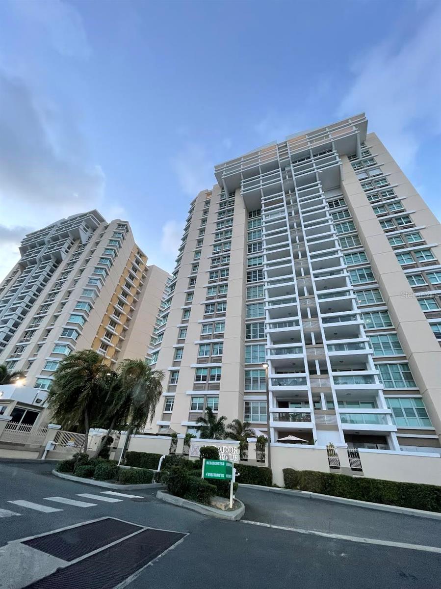 405 Calle Ingeniero Juan B Rodriguez #1702, San Juan, PR 00918
