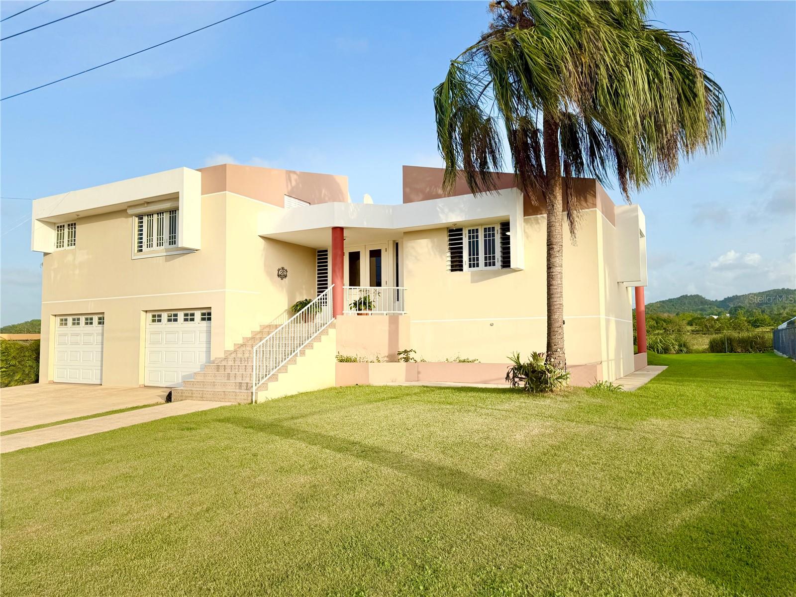 Urb. La Romana 216 Calle Franchesco, Quebradillas, PR 00678