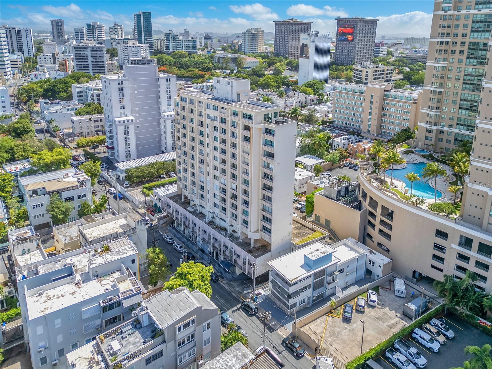 110 Calle Del Parque #9j, San Juan, PR 00911