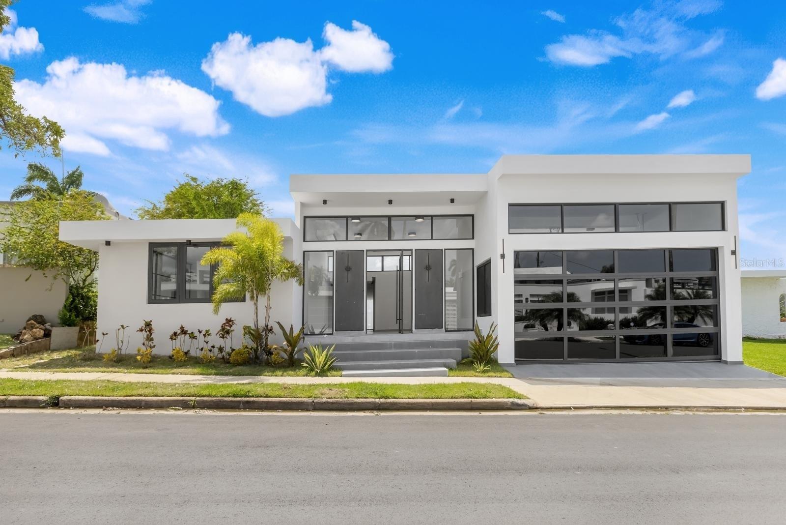 13-12 Santander St, Torrimar #12-13, Guaynabo, PR 00966
