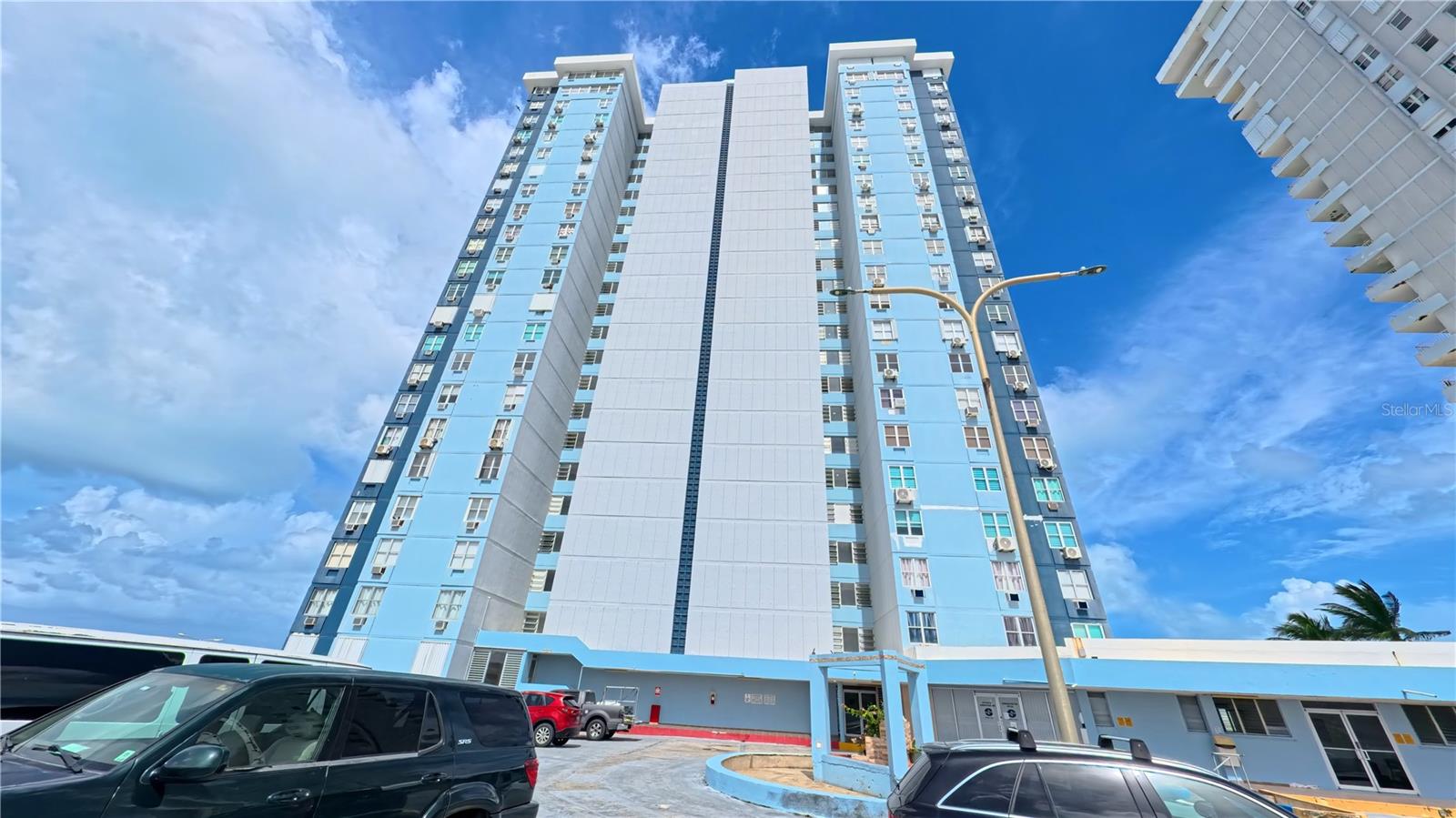 49-99 Rosendo M Cintron #H16, Luquillo, PR 00773