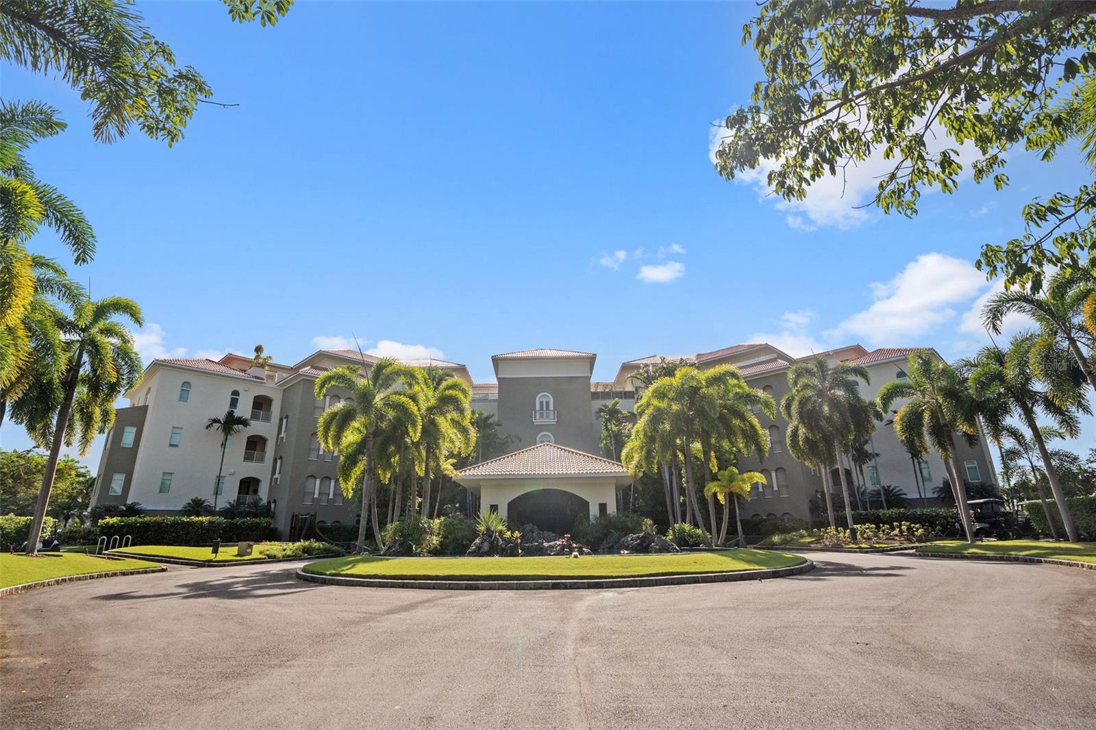 500 Plantation Dr. #306, Dorado, PR 00646