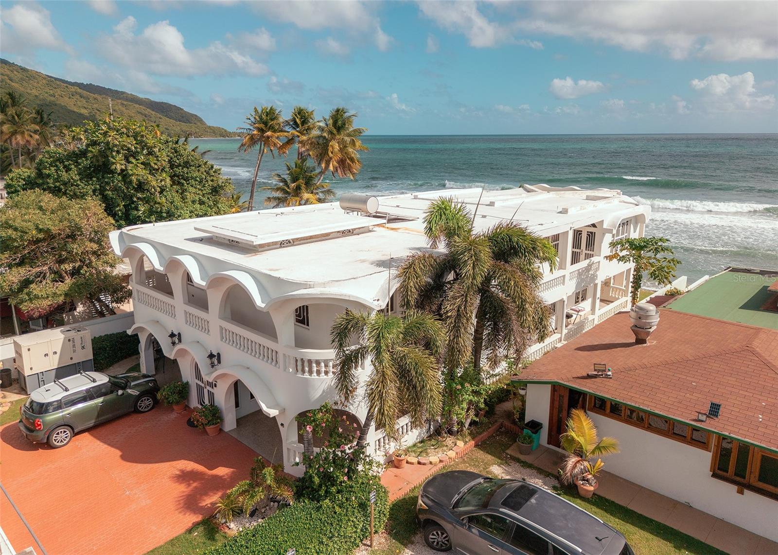 Carr # 3 Beach House Guardarraya, Patillas, PR 00723