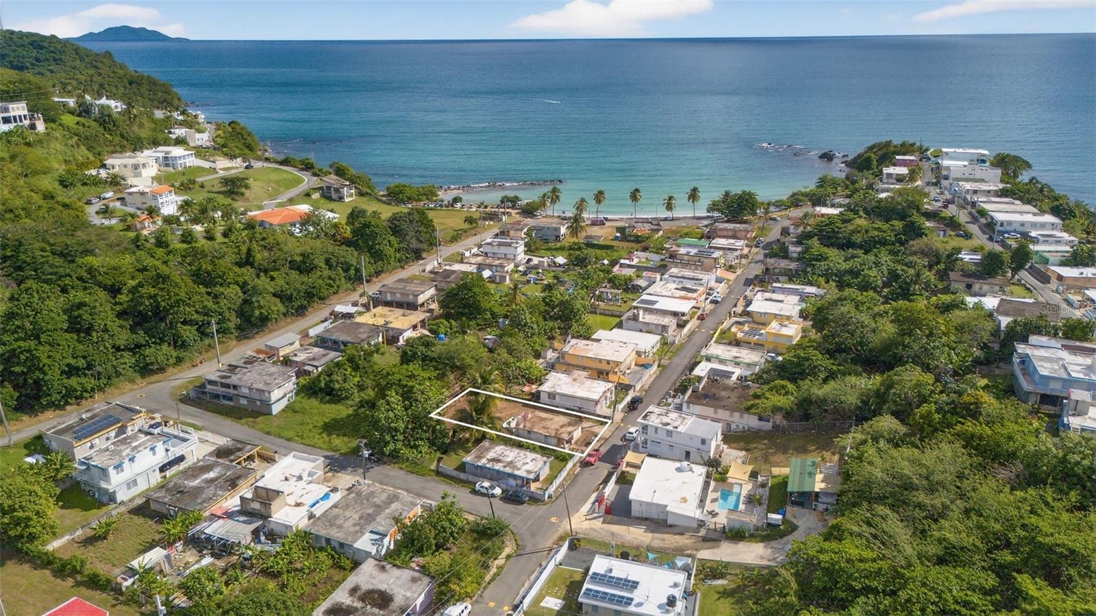 Comm. Hucares 119, Naguabo, PR 00718