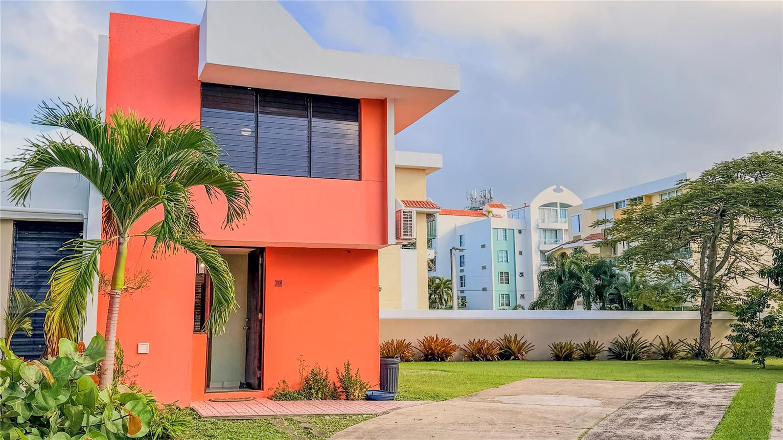 152 Plaza Virgen Gorda, Luquillo, PR 00773