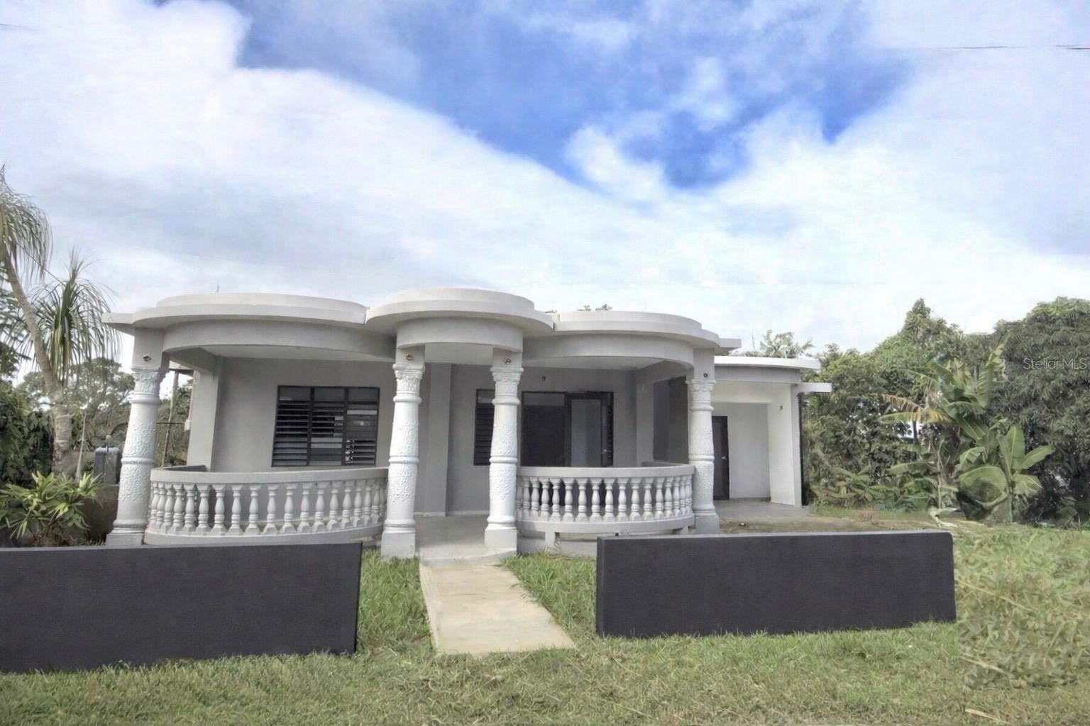 763 San Salvador, Caguas, PR 00725