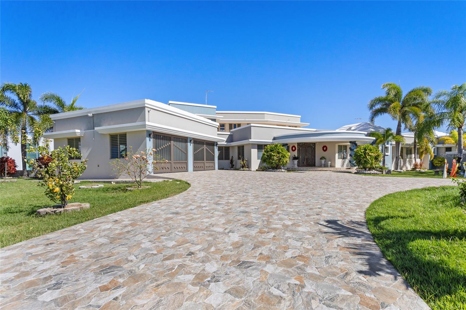 10 Urb Mirador Del Cielo, Isabela, PR 00662