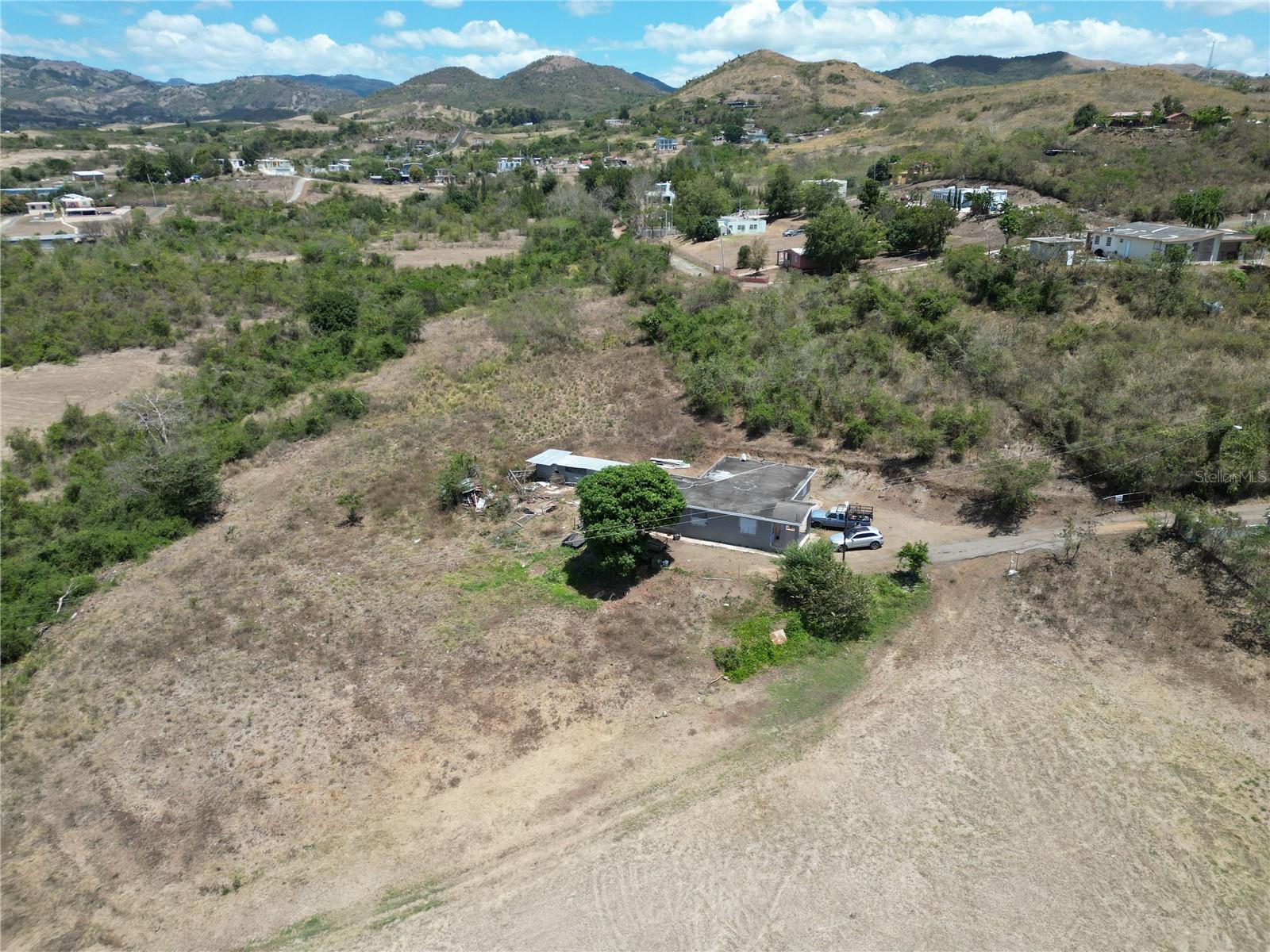 14 Los Llanos Ward, Coamo, PR 00769