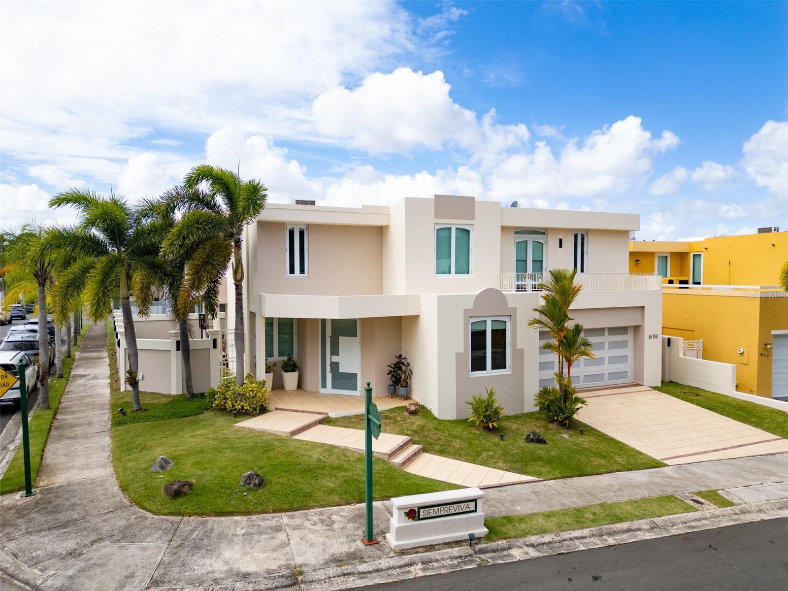 8wmh+P23 Las Flores De Montehiedra, San Juan, PR 00926
