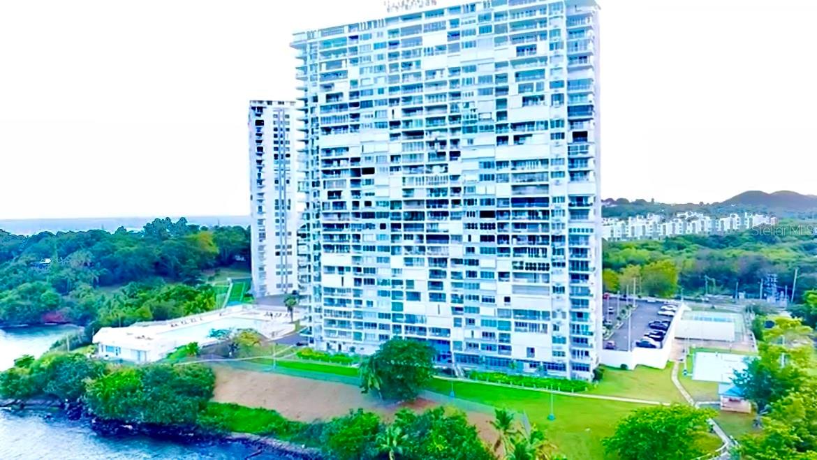 Dos Marinas 2, Piso 17 #05, Fajardo, PR 00738