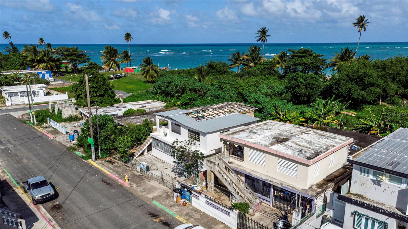 Calle 6 Medania Alta, Loiza, PR 00772