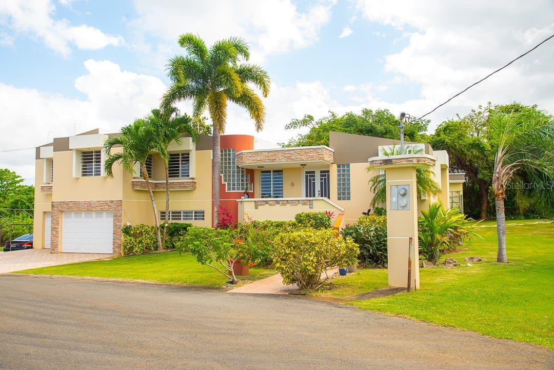 1117 Calle Virginia Barreto Garcia, Quebradillas, PR 00678