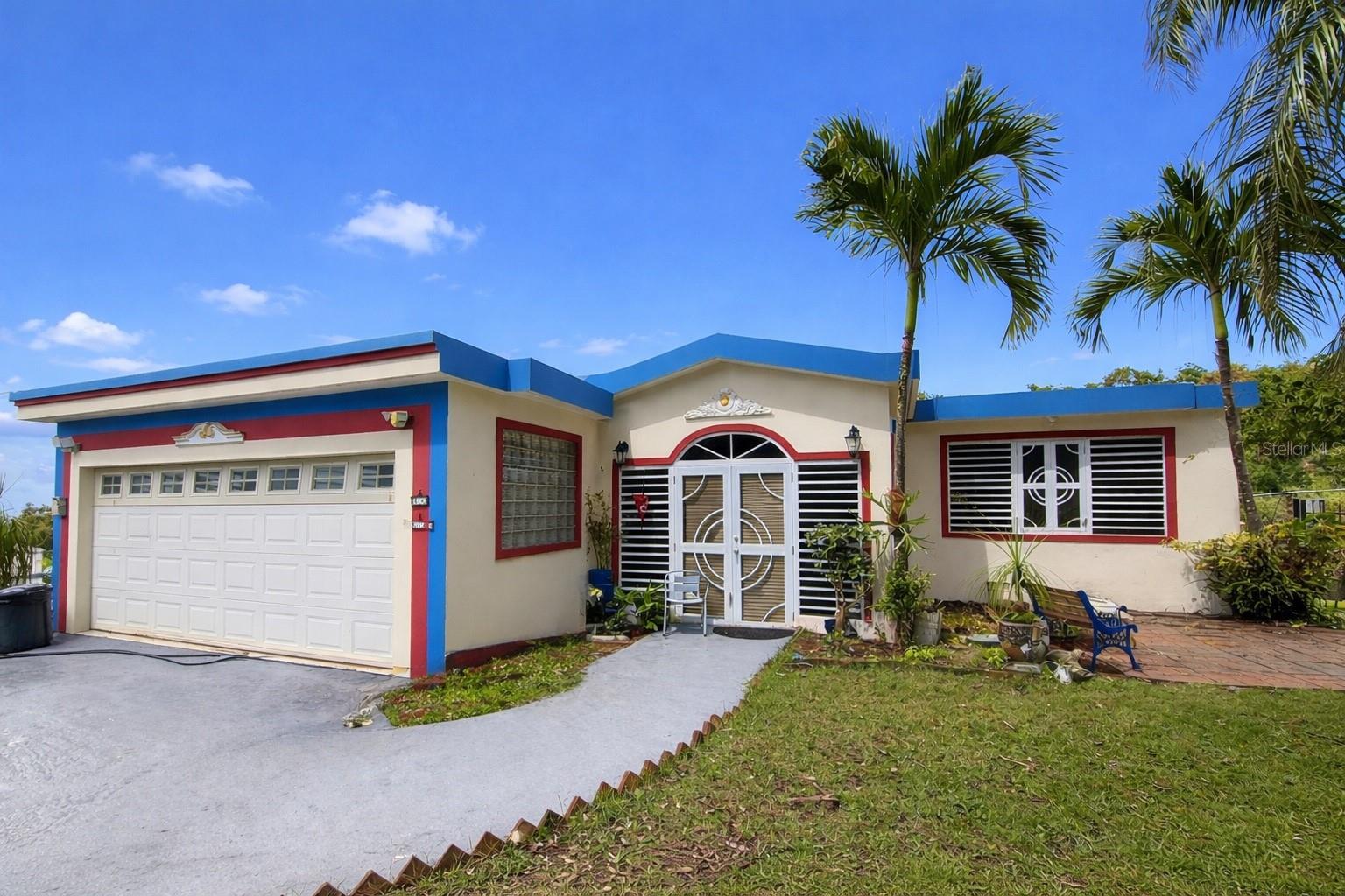 Km 2.4 Camino Algarrobo Buena Vista Ward, Bayamon, PR 00956