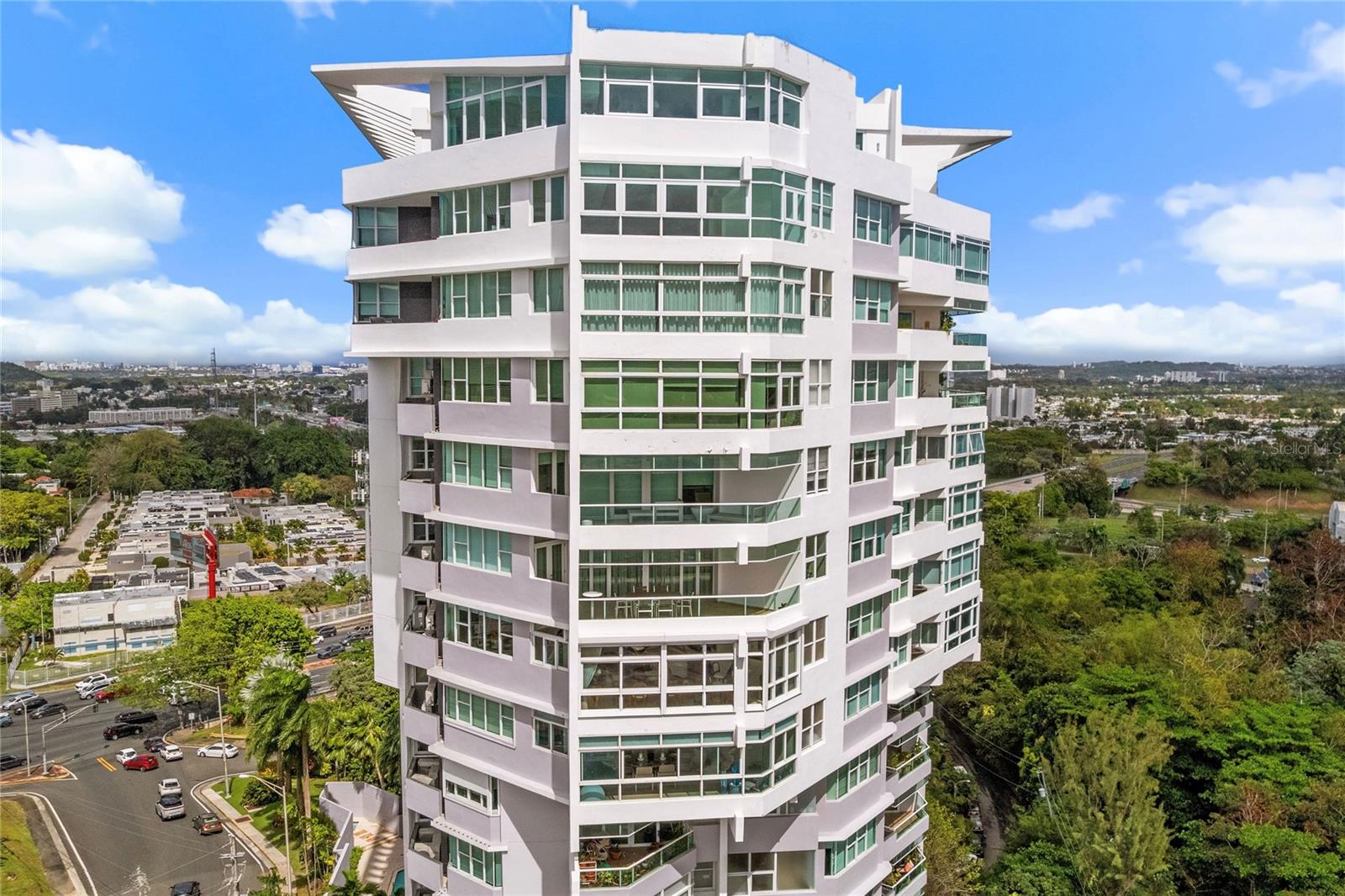 14 Carr 833  La Cima De Torrimar #1001, Guaynabo, PR 00969
