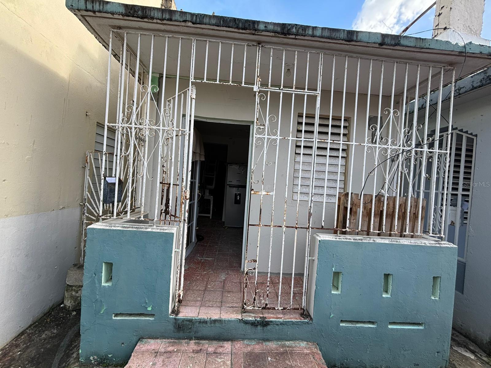 23 Calle QuiñOnes Calle QuiñOnes, Manati, PR 00674