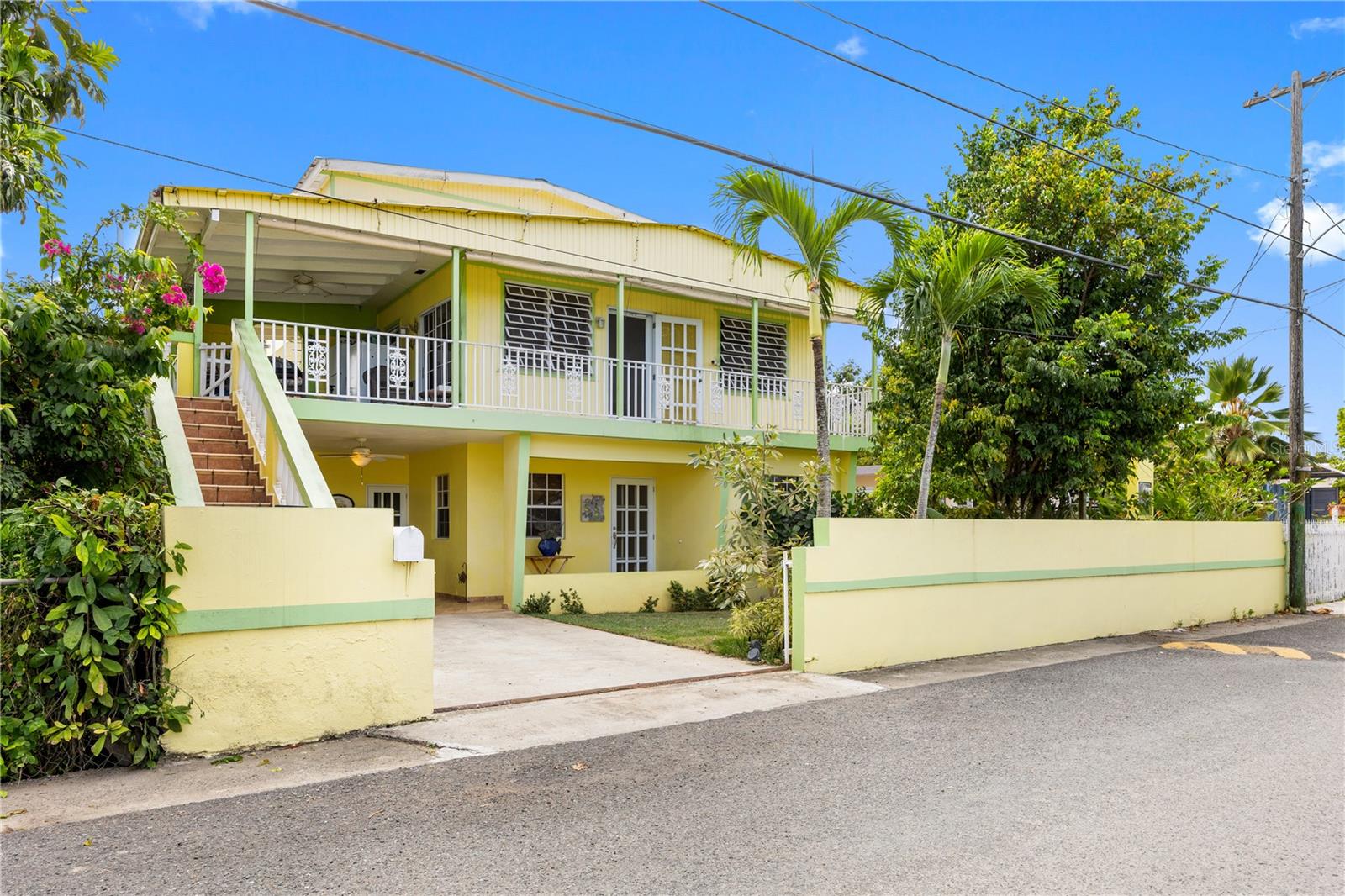 Com Stella Calle 5 Bo Pueblo, Rincon, PR 00677