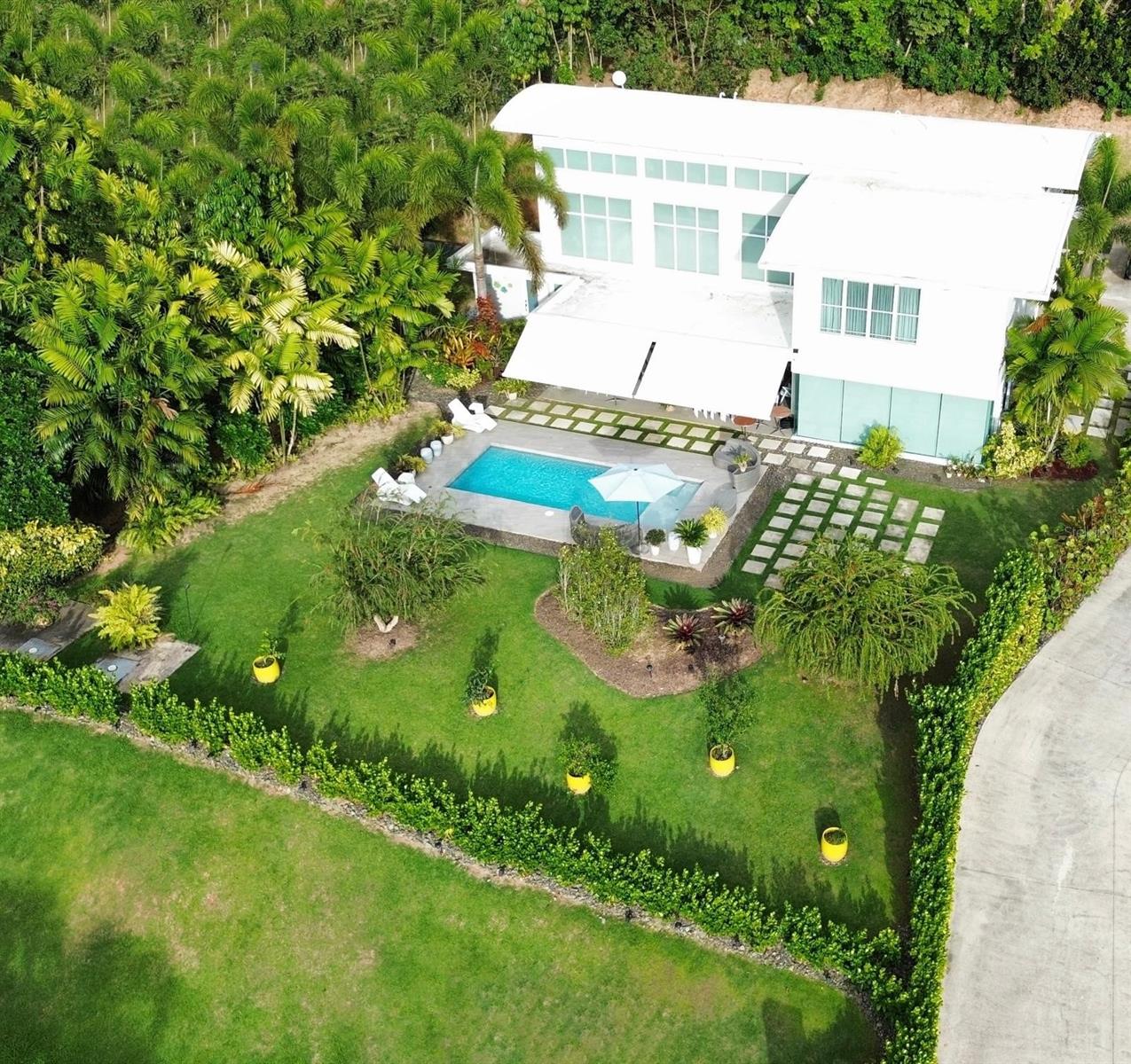 7 Mountain View E St, Lomas Del Sol, Guaynabo, PR 00969
