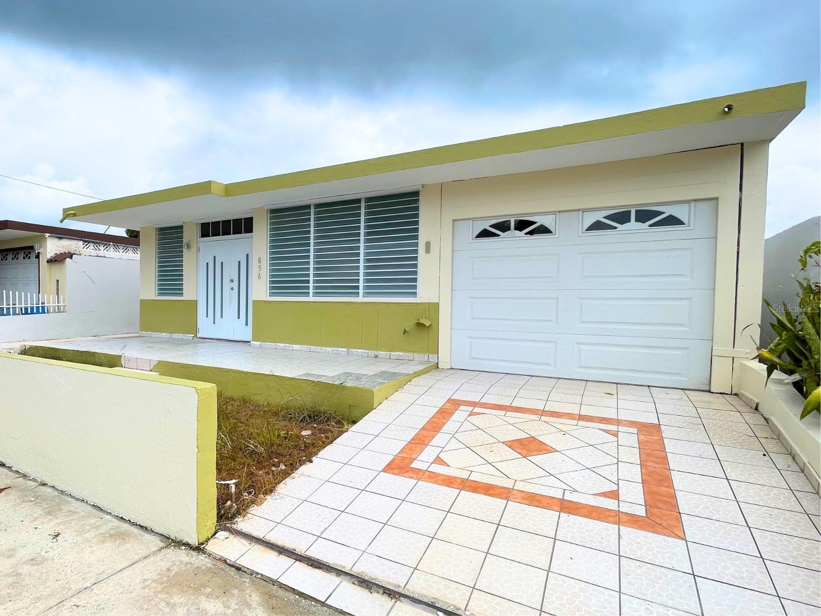 Calle 33 Ext Verde Mar #856, Humacao, PR 00791